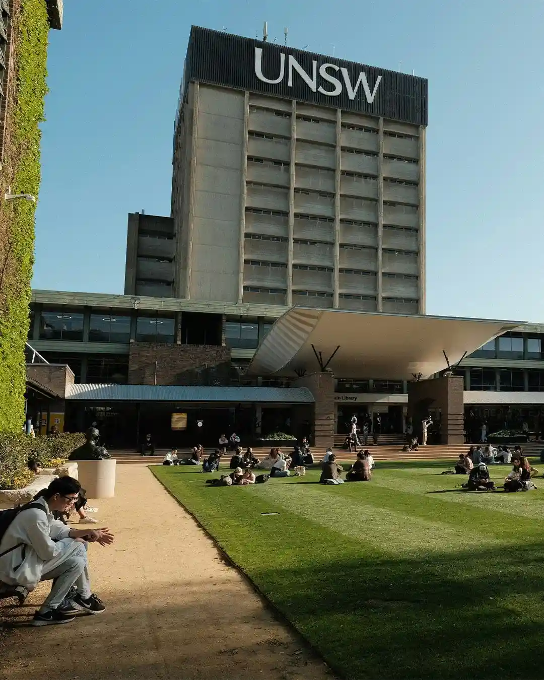 Welcome to <span class="text-bg-blue">Sydney</span>